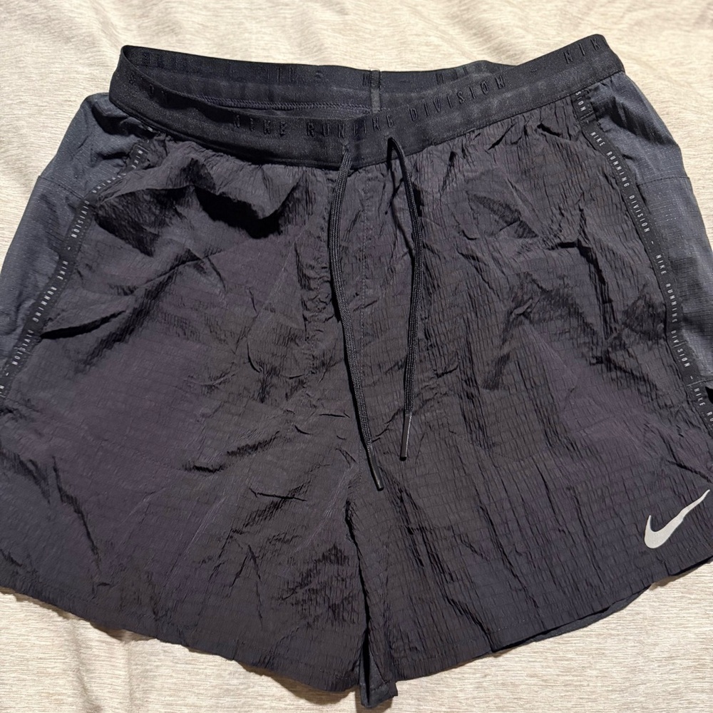 Nike Run Division black Running Shorts
